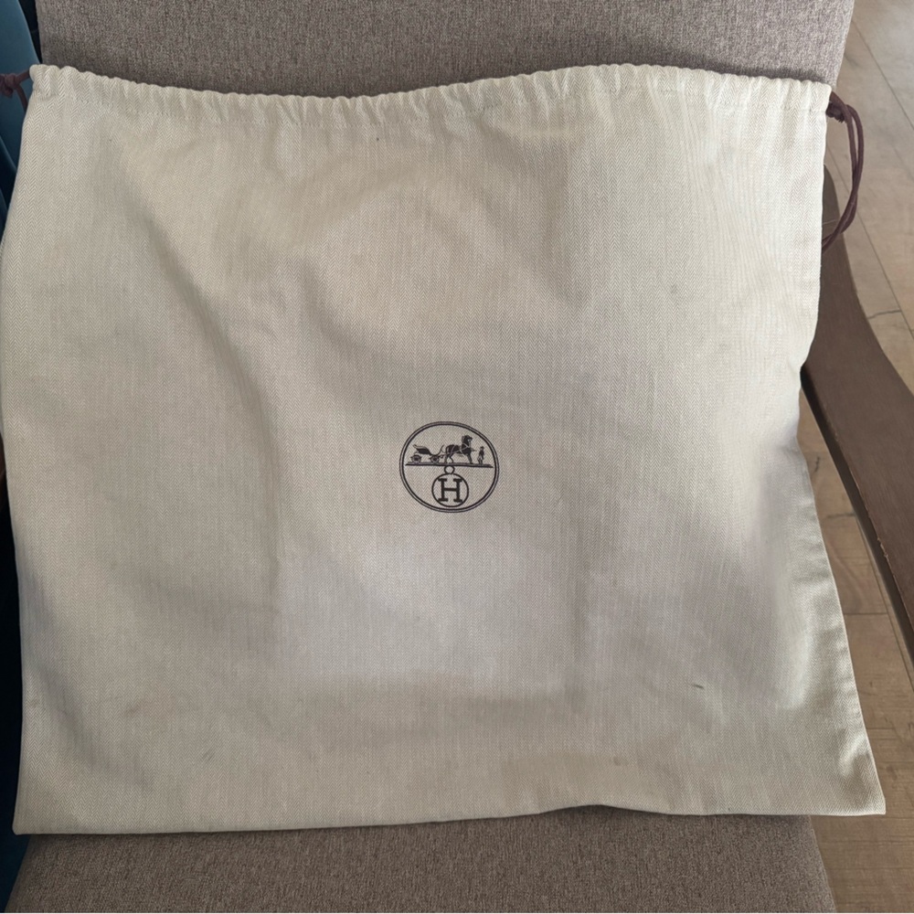 100% Authentic Hermès large size dust bag